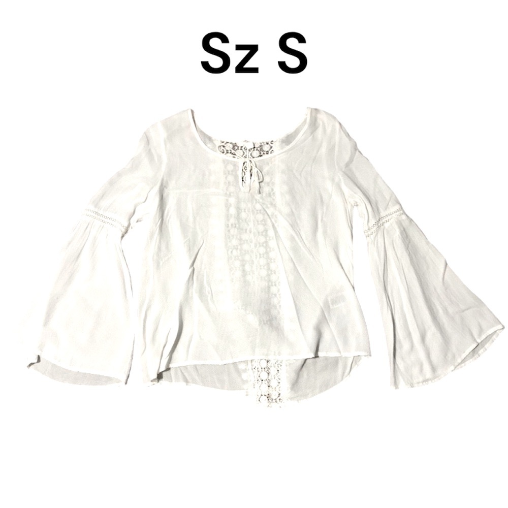 Aeropostale S Like New eyelet Bell Sleeves White Boho Blouse Shirt Lightweight - Picture 3 of 17